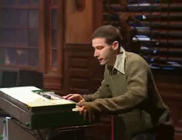File:1999-09-26 Saturday Night Live 18.jpg