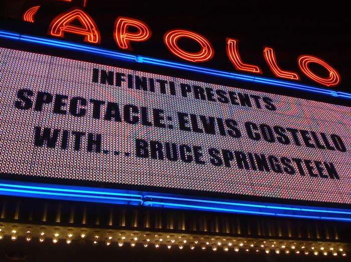 File:2009-09-25 Spectacle marquee 2.jpg