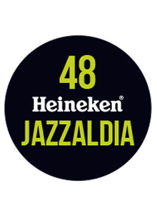 File:2013-07-25 San Sebastián Jazzaldia 48 logo.jpg