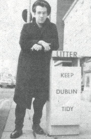 1983-05-29 Dublin Sunday Tribune photo 02 bp.jpg