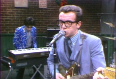 1977-12-17 Saturday Night Live 062.jpg